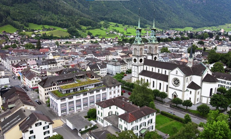 Entreprise de déménagement à Glaris, Déménagement à Glaris, Entreprise de déménagement à Gümligen, Entreprise de déménagement à Grisons, Entreprise de déménagement à Goldau, Déménagement lors du carnaval à Glaris, Déménagement à Glaris Nord, Déménageurs à Glaris, Déménager à Glaris, Toni déménagement à Glaris, Déménagement lors du défilé de Saint-Nicolas à Glaris, Déménagement dans le canton de Glaris, Déménagement à Glattbrugg, e-déménagement à Glaris, Déménagement à Horw